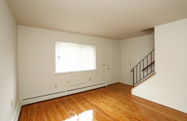 Willowcrest Apartments Gallery 4