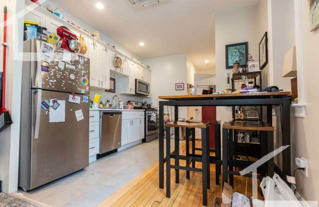 Amazing one bed in Allston..... photos photos