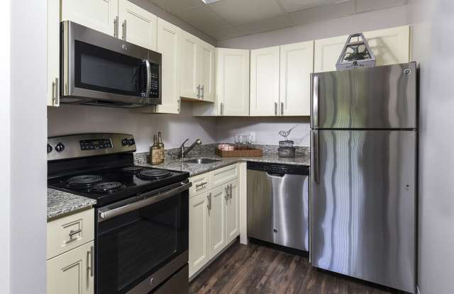 Bridgeview Apartments photos photos