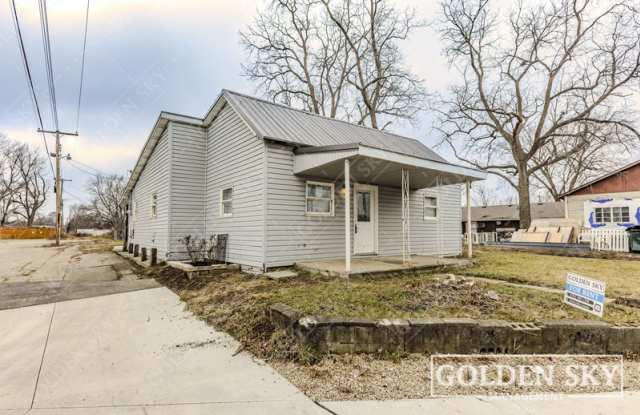 2109 South Hoyt Avenue photos photos