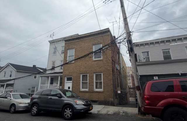 4 Ritters Lane unit: 1Fl photos photos