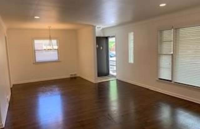 19941 Anita St Gallery 4