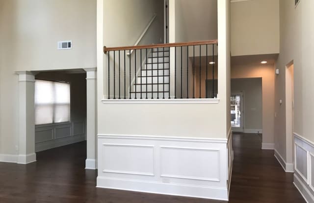 530 Eldridge Drive Gallery 3