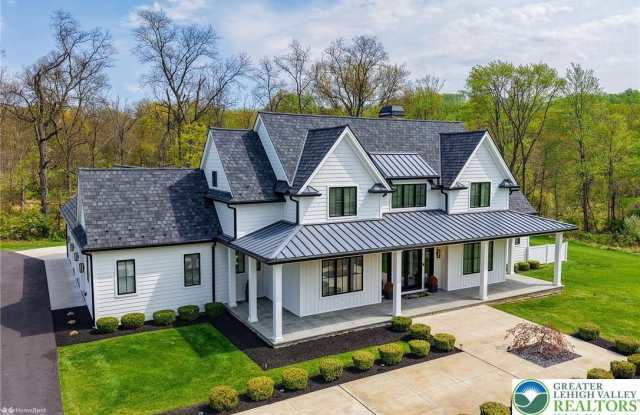 4850 W Hopewell Road Gallery 2