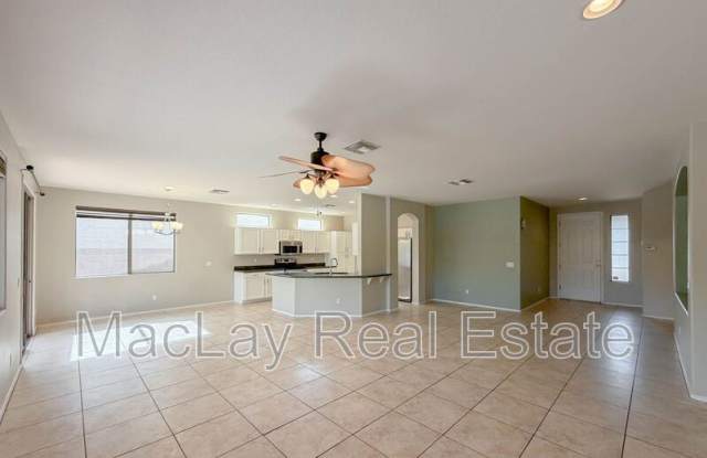 203 W Cedar Dr Gallery 3