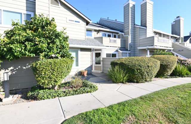 Nicely upated 2 Story Townhouse at Mansion Park with 2 Master Suites. photos photos