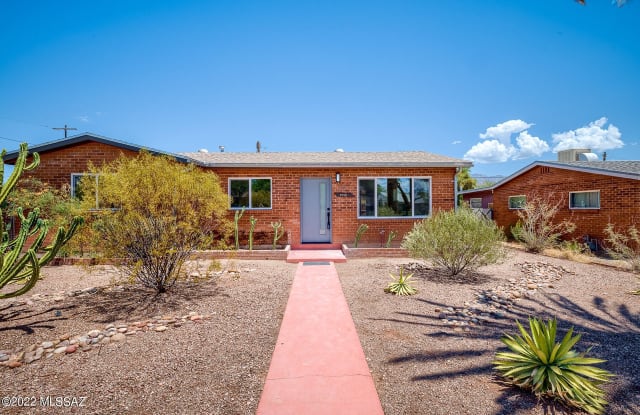 2901 East Seneca Street - 2901 East Seneca Street, Tucson, AZ 85716 2901 East Seneca Street - 2901 East Seneca Street, Tucson, AZ 85716