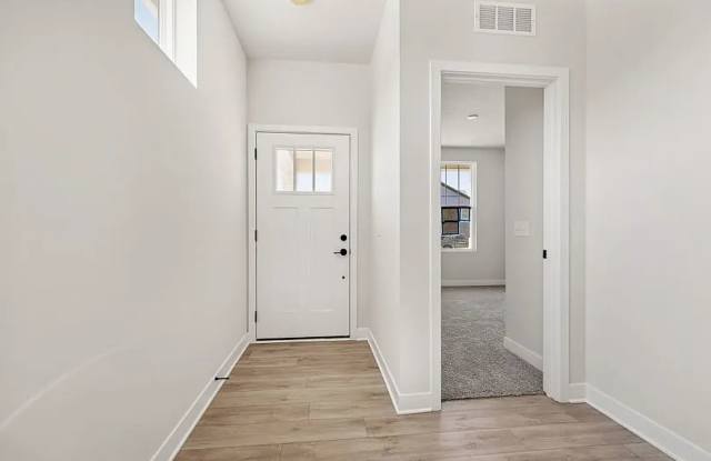 5BD Brand New Home at Hobbs Station! Minutes from Perry Crossing! Gallery 4