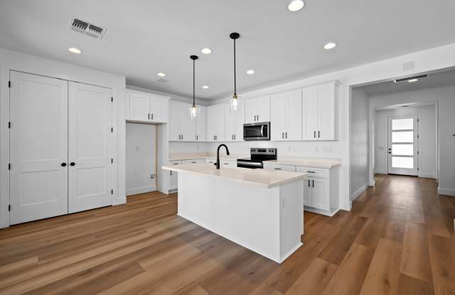 5992 Finch Place Gallery 4