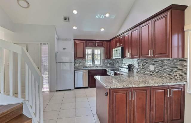 2652 Riverside Drive, Coral Springs, FL 33065 photos photos