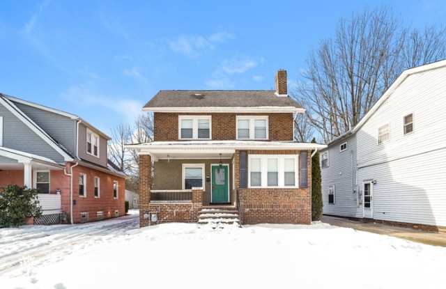 1720 East 298th Street - 1720 East 298th Street, Wickliffe, OH 44092