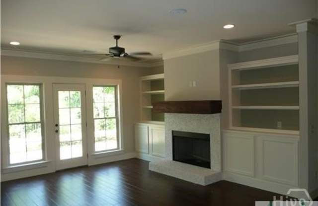 130 Ridgewood Park Court Gallery 2