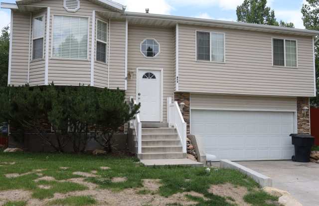 Gorgeous 4 bed 2 bath home in Heber photos photos
