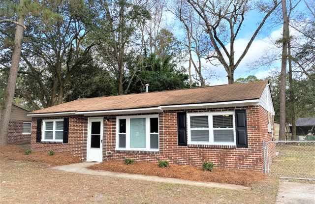 509 Eisenhower Dr Gallery 3