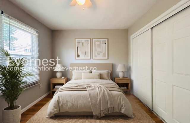 2955 Lexington Court Gallery 3