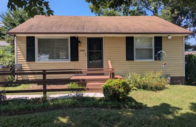 Renovated Woodbine Cottage photos photos