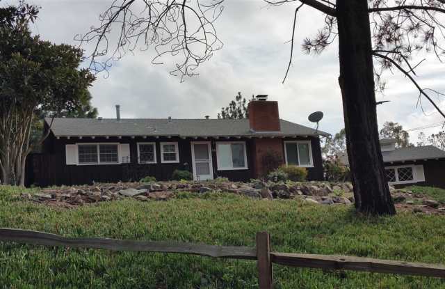173 Ocean View Ave - 173 Ocean View Avenue, Del Mar, CA 92014