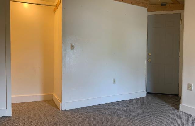 802 Price Street Gallery 4