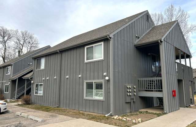 Updated 2 Bedroom Condo in Central Fort Collins - Available Now photos photos