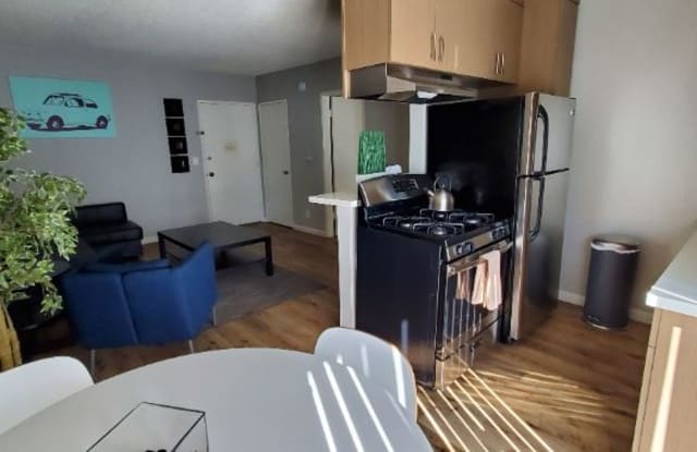 12221 Oxnard St - 12221 Oxnard Street, Los Angeles, CA 91606