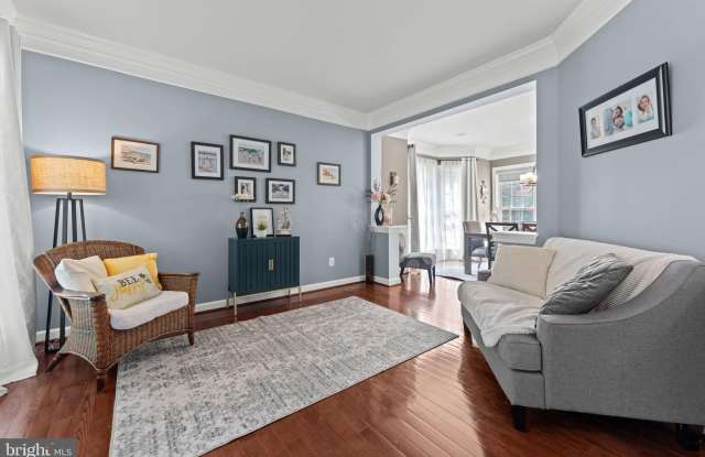 43550 RIVERPOINT Drive Gallery 4