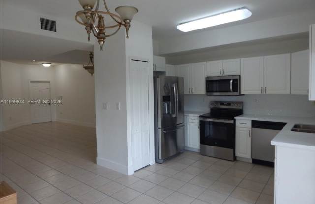 8986 W Flagler Street 9, Miami, FL 33174 photos photos