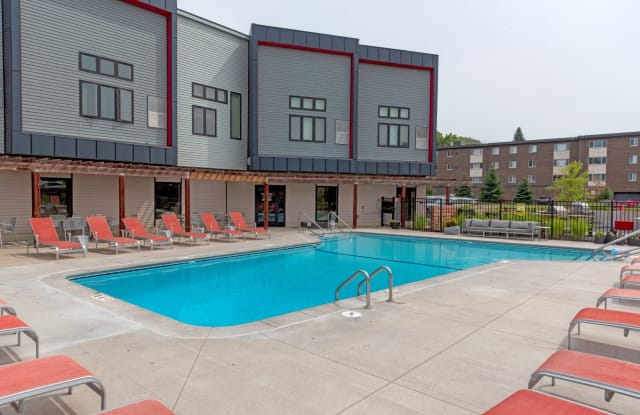 Hamline Pointe Apartments Gallery 2