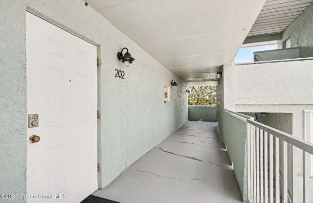 303 Audubon Drive Gallery 3