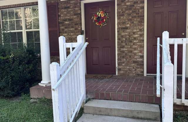 2740 W Tharpe Street unit: 203 photos photos