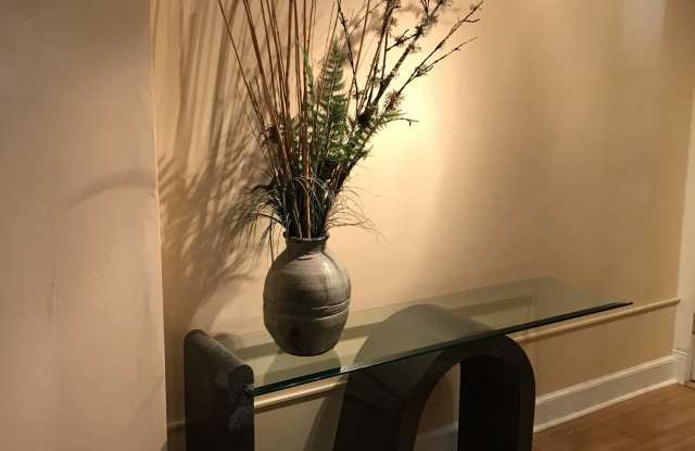 248 Main Street Gallery 3