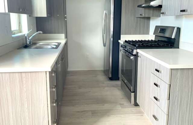 Modern 3 Bedroom / 2.5 Bathroom Townhome in Kamalani! photos photos