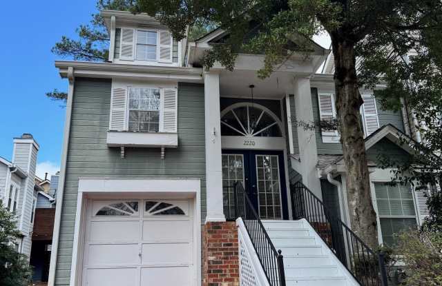 2220 Goodwood Boulevard SE photos photos 2220 Goodwood Boulevard SE photos photos