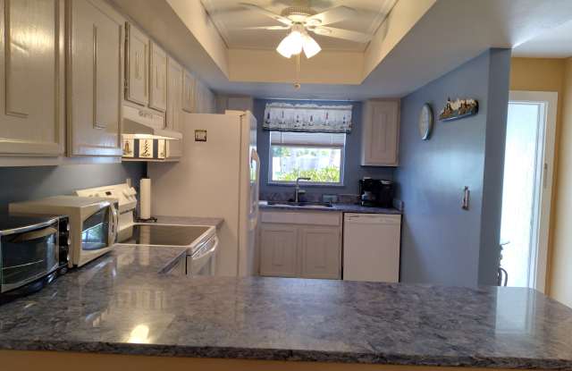 1220 Southeast 40th Street - 1220 Southeast 40th Street, Cape Coral, FL 33904 1220 Southeast 40th Street - 1220 Southeast 40th Street, Cape Coral, FL 33904