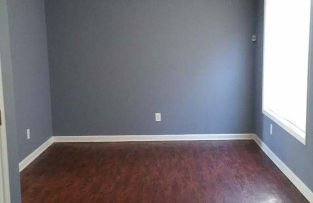 5207 ALEXANDER STREET Gallery 4