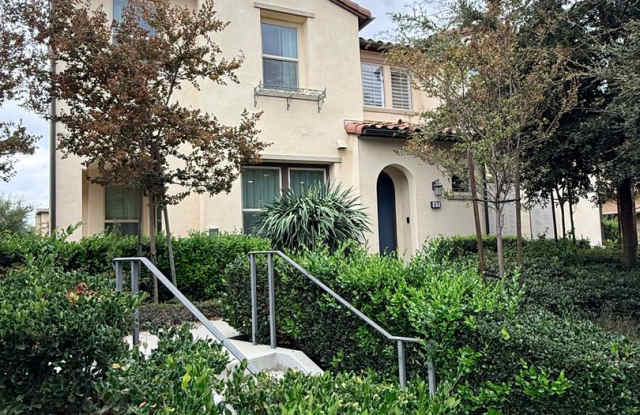 Light-Filled Corner Home in Baker Ranch | Resort-Style Amenities | Upgraded Kitchen photos photos