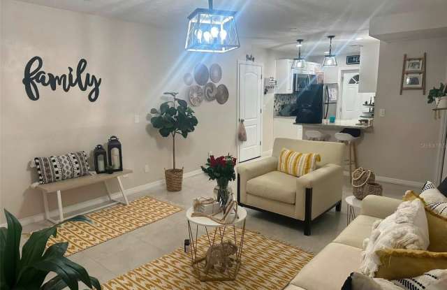 7502 MELALEUCA Lane Gallery 2