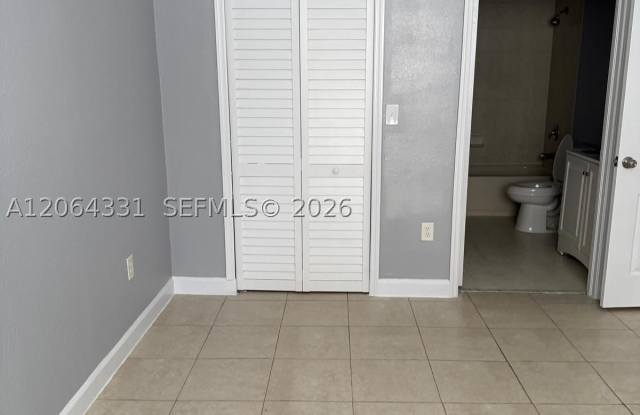 2903 SE 17th Ave photos photos