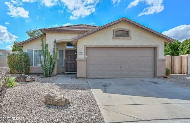 7720 W Foothill Drive Gallery 1