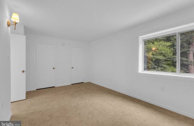 12413 Braxfield Court - 3#3 Gallery 2