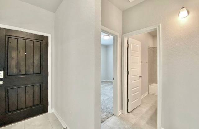 2148 Pecan Island Drive Gallery 4