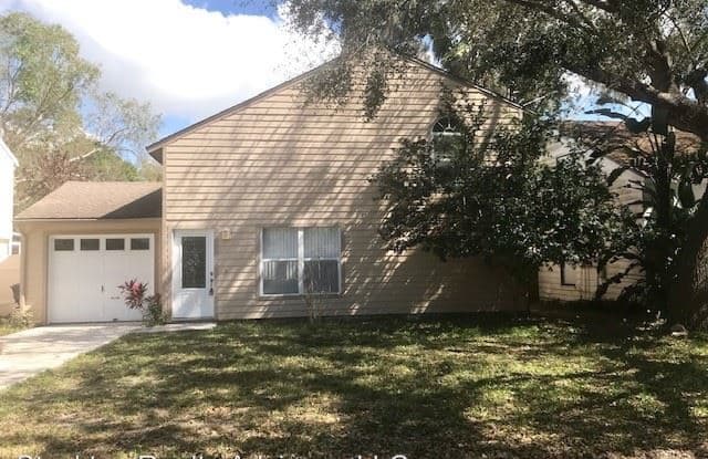 4639 Hollingsworth Ave - 4639 Hollingsworth Avenue, South Gate Ridge, FL 34233