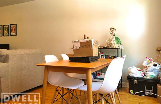 Reside on Roscoe - 532 West Roscoe Street, Chicago, IL 60657
