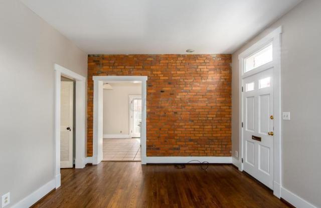 285 Alexander Alley Gallery 2