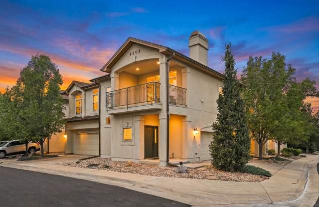6607 South Forest Way Gallery 1
