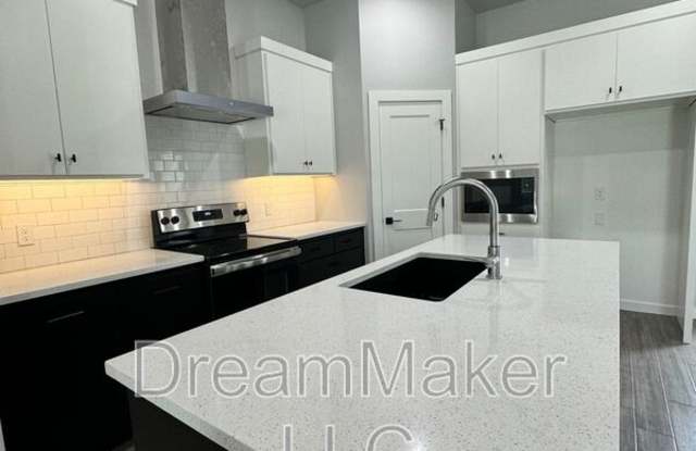 764 Apple Blossom Way Gallery 3