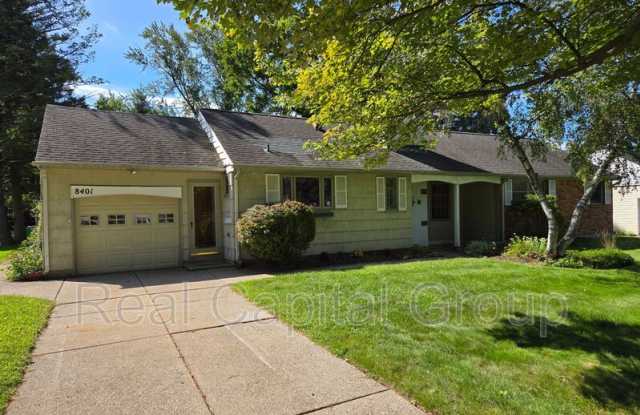 8401 Erickson Dr Gallery 2