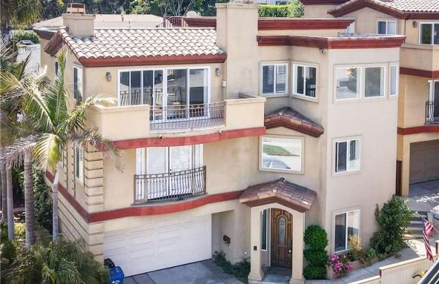 634 Longfellow Avenue - 634 Longfellow Avenue, Hermosa Beach, CA 90254