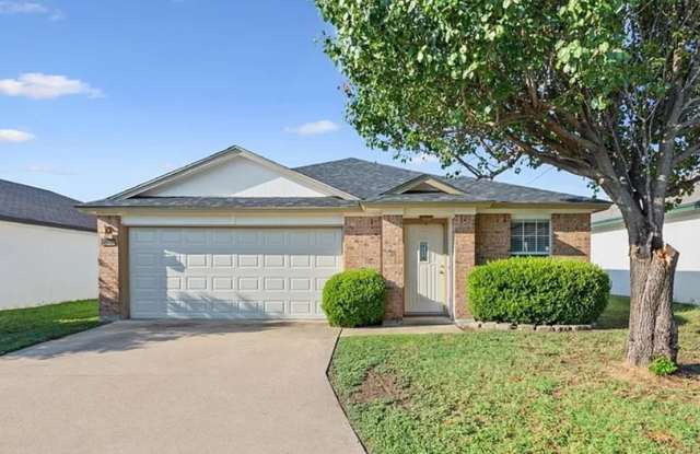 3 Bed 2 Bath Single-Family Home For Rent in Killeen TX - 2718 Blackburn Drive, Killeen, TX 76543