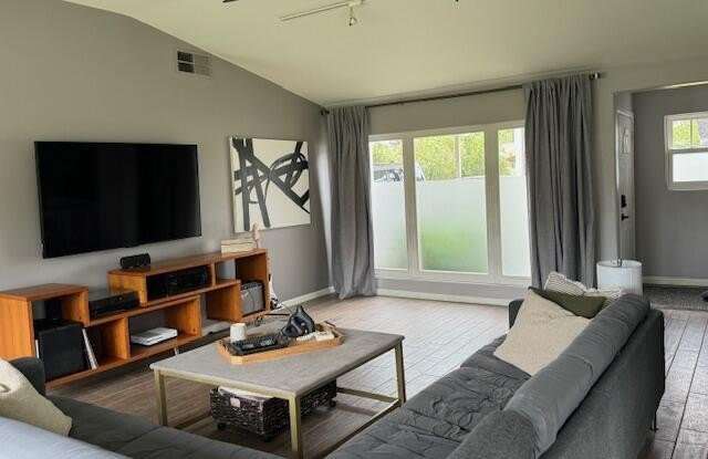 530 W OREGON Avenue photos photos