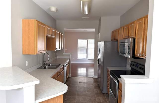 10895 Garden Oaks Lane Gallery 3